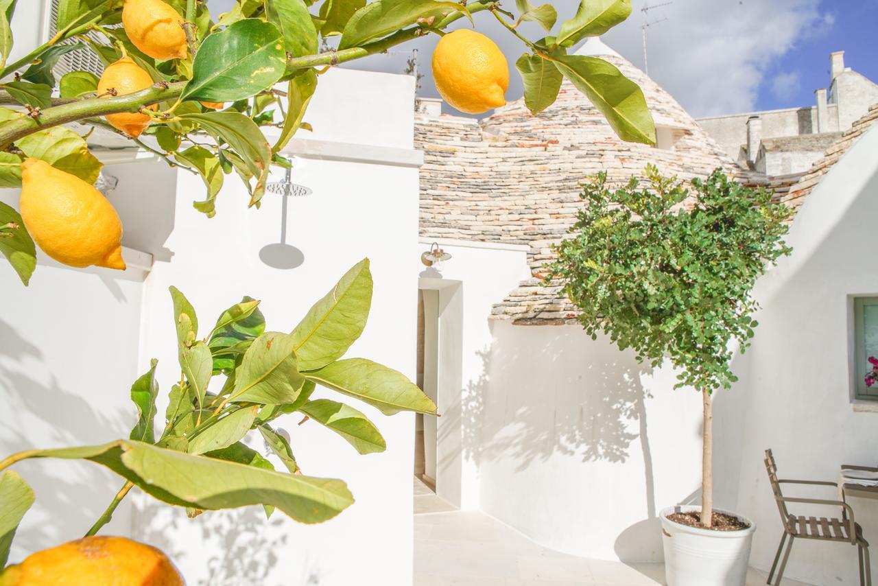 Bed and Breakfast Trullo Essenza-Trulli Anti Charme & Relax Alberobello Exterior foto